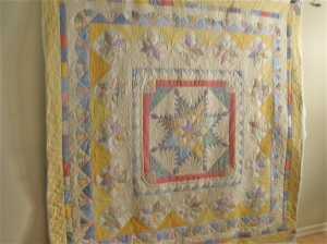 Feathered Star Medallion Quilt